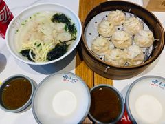 -馋三尺蟹粉小笼(人民广场店)