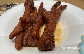 Spicy Sauce Chicken Feet