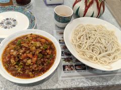 -汗腾格里·风味餐厅(新疆驻京办店)