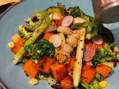 香煎鲜贝芦竹笋南瓜沙拉-HIGH FIVE哈福手工汉堡(桂林路店)