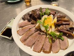 招牌卤狮头鹅七拼-潮界(虹桥新天地店)