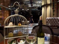 -广州白云机场雅高铂尔曼大酒店