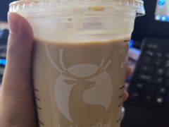 -瑞幸咖啡(凤凰海负一楼美食街店)