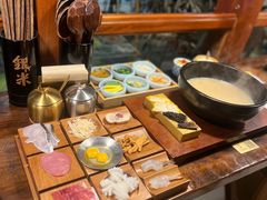 -银米·云南传统过桥米线(双廊黑金冠店)
