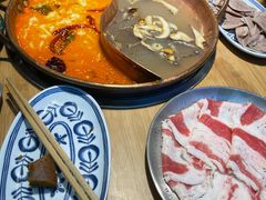 -洱火云南酸菜牛肉火锅(石景山当代商城店)