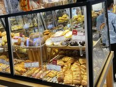 面包甜点陈列柜-山崎面包(百联世纪店)