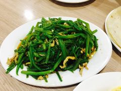 鲜豆角炒肉丝-姥家春饼店(漳州二路店)