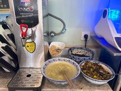 -镇南锅盖面馆(解放路店)