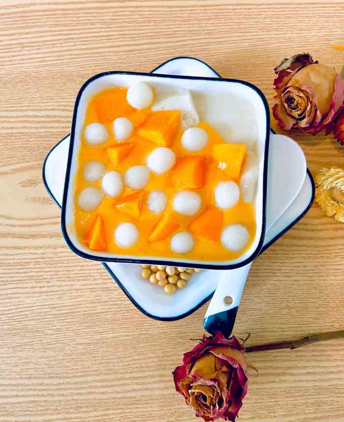 福记甜品(盘龙店)-"一进店非常热情的小姐姐招呼我 感觉还没有.