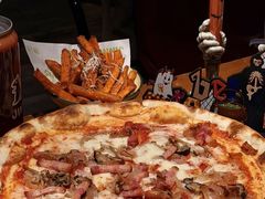 -JINNS锦时 steak&pizza(浸信会礼拜堂旧址店)