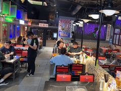 -马路牙子烧烤音乐酒馆(望京店)