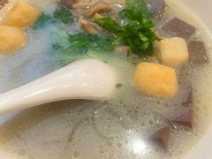 -小杨生煎(浦江欢乐颂店)