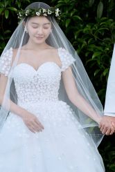 -挪娅婚纱摄影皇家会所