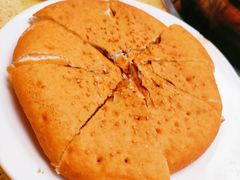 黄金大饼-东巴谷野生菌火锅餐厅