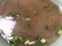 牛肉粉丝汤-桐香园小笼包(百井坊巷店)