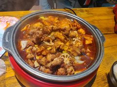 -吉吉向上炭烤鸡肉煲(大学城店)