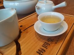 -梅间堂茶馆(绿地缤纷城店)