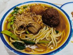 -傻根大肉面(三美店)