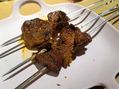 羊腰子-街角等你.大连海鲜烧烤.经典铁板海鲜串(西安路店)