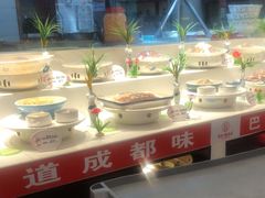 自助取餐区-有红鸡毛店·川菜(建设路店)