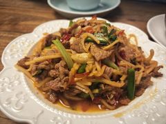 -缘生态云南菜·野生菌庭院餐厅(华侨城店)