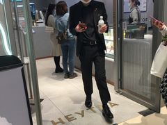 -喜茶(北京华贸购物中心店)