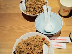 -怪噜范·老贵阳街头名小吃(数博万达店)