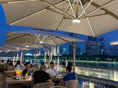 露天位-MONICH牛排融合餐厅(和义大道购物中心店)