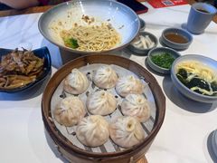 -馋三尺蟹粉小笼(人民广场店)