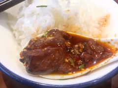 -谢老五跷脚牛肉·非遗传承店