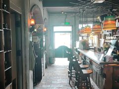 -城墙外BAR