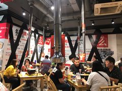 大堂-么肆烤肉·中式自助·烤肉大排档(街道口季佳PAI店)