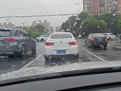 -龙湖天街-停车场