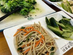 -伊京轩兰州牛肉面(闹市口店)