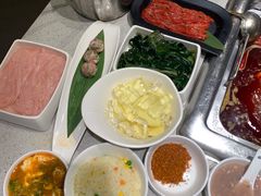 -海底捞火锅(咸阳丽彩万达店)
