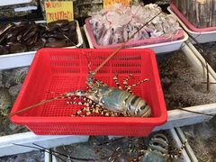 -拉威海鲜市场
