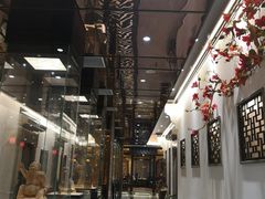 -小天鹅火锅·一线江景洪鼎旗舰店(洪崖洞店)