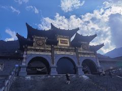 -冕宁灵山寺