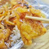探店分享：强仔盒饭，无限量美食体验!