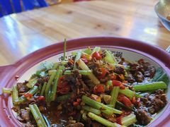 -富正毅三下锅·湘西韵味(天门山索道店)
