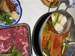 -王奋斗贵州酸汤牛肉火锅