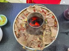 -撒拉人家.酸菜牦牛肉火锅