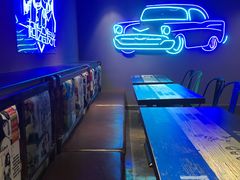 -第5大道精品休闲购物广场