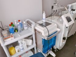 -青颜国际专业皮肤管理中心