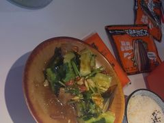 -鸣记脆皮烤鱼·海鲜烤鱼(三八广场店)