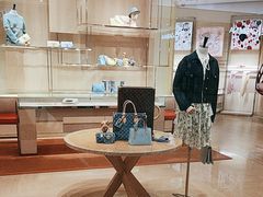 -LV路易威登(德基广场店)