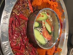 番茄鸳鸯锅-洞亭火锅(防空洞总店)