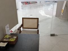 -灸春堂·艾灸·痛症·整脊连锁(之江银泰店)