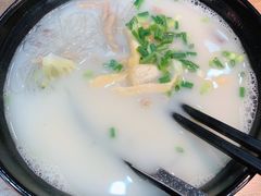 -鸭小妹鸭血粉丝(老门东店)