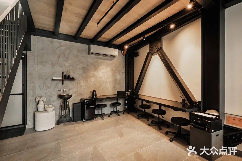 不同材料相平衡的艺术空间🌸